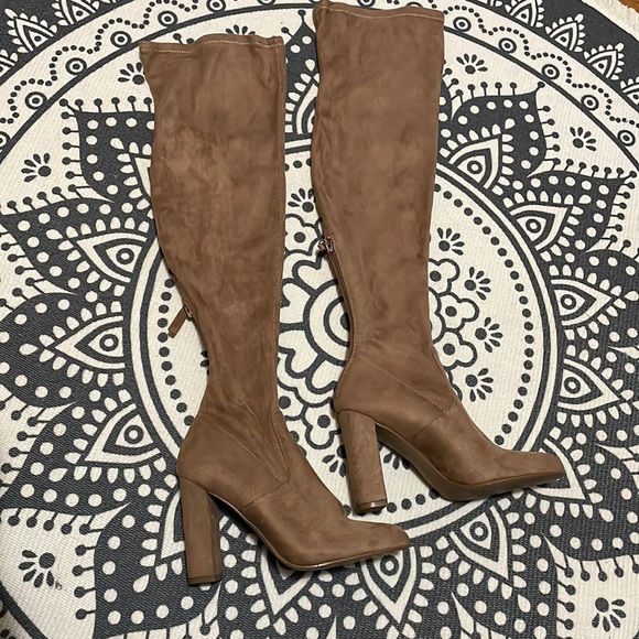 Steve Madden emotions boots - Picture 2 of 9